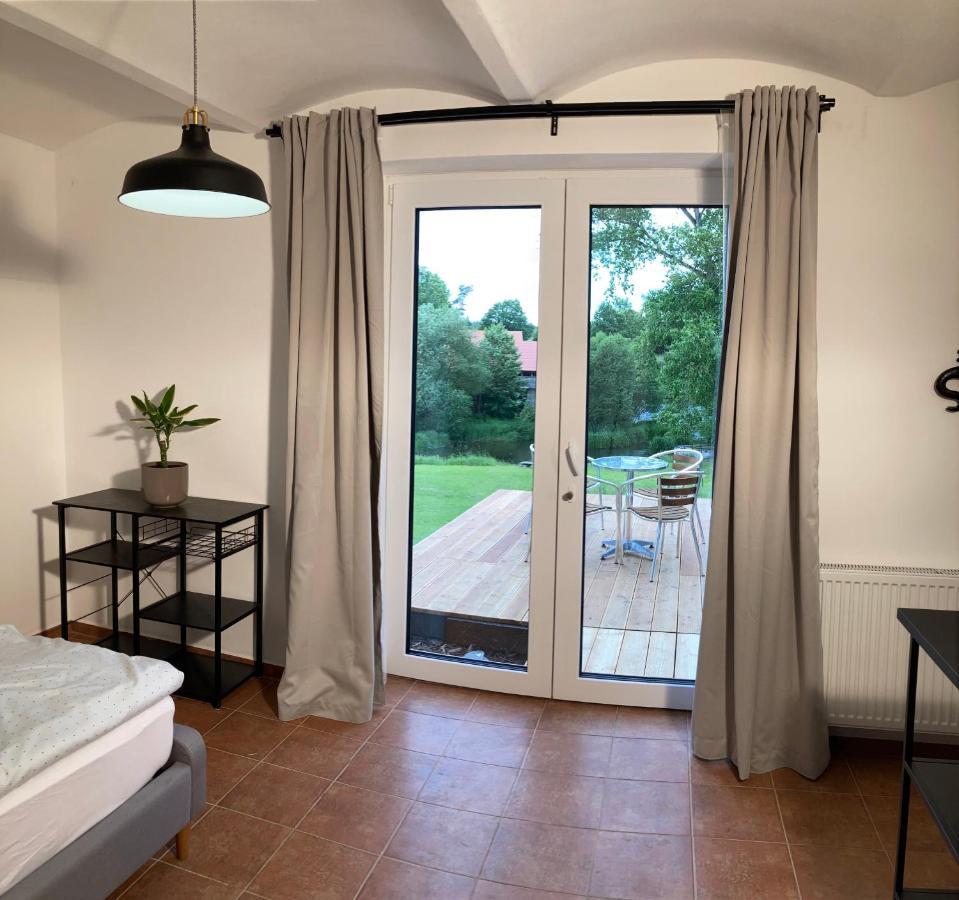 Apartmany U Reky Nezarky Lásenice Kültér fotó